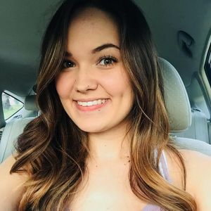 Meet your Posher, Lindsey